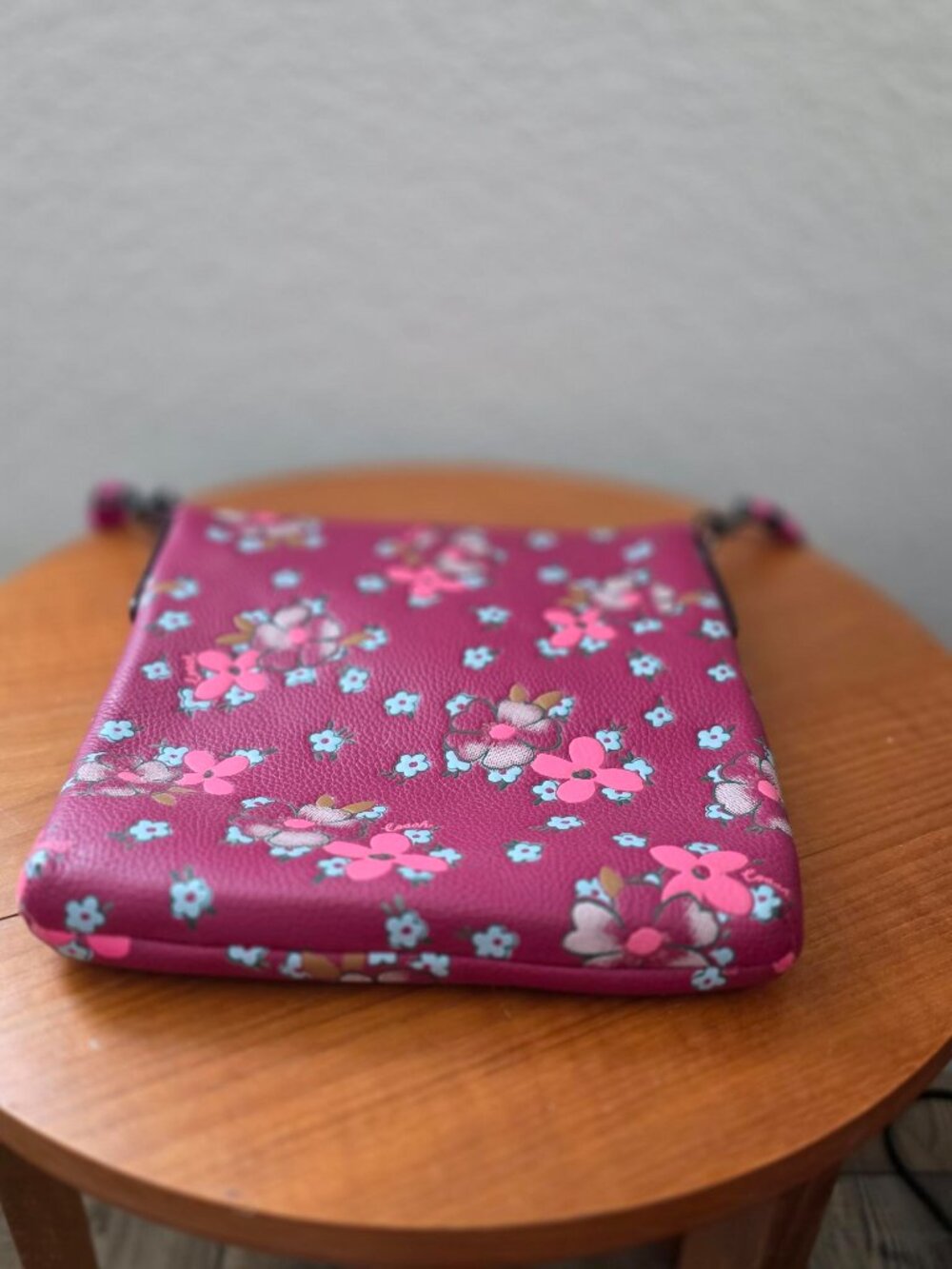 COACH Kitt Messenger Crossbody Bag – Field Floral Print - Picture 4 of 8